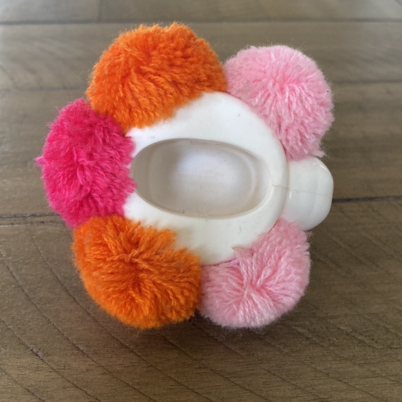 - Bath and Body Works ID and sanitizer holder llama - Picture 6 of 6